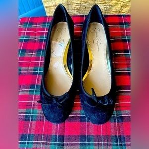 Kitten heel black suede shoes by Jessica Simpson